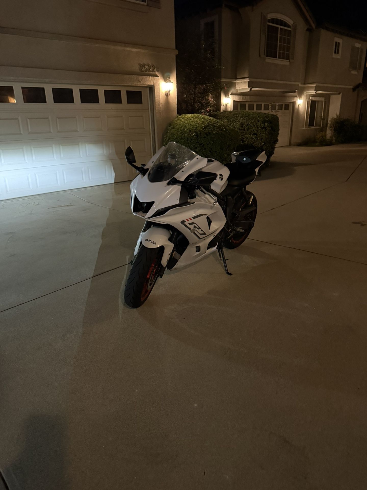 Yamaha R7 2022