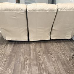 Beige Leather Reclining Sofa – Very Comfortable – Great Conditi