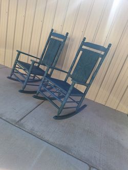 Outdoor Rocking Chair's Green Color $360