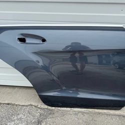 12-18 Mercedes W218 CLS550 CLS400 CLS63 AMG Rear Right Side Door Shell Oem
