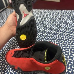 Jordan 14 Retro Ferrari