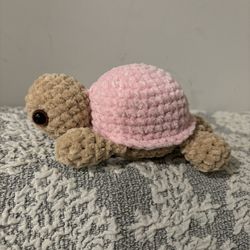 handmade crochet turtle 