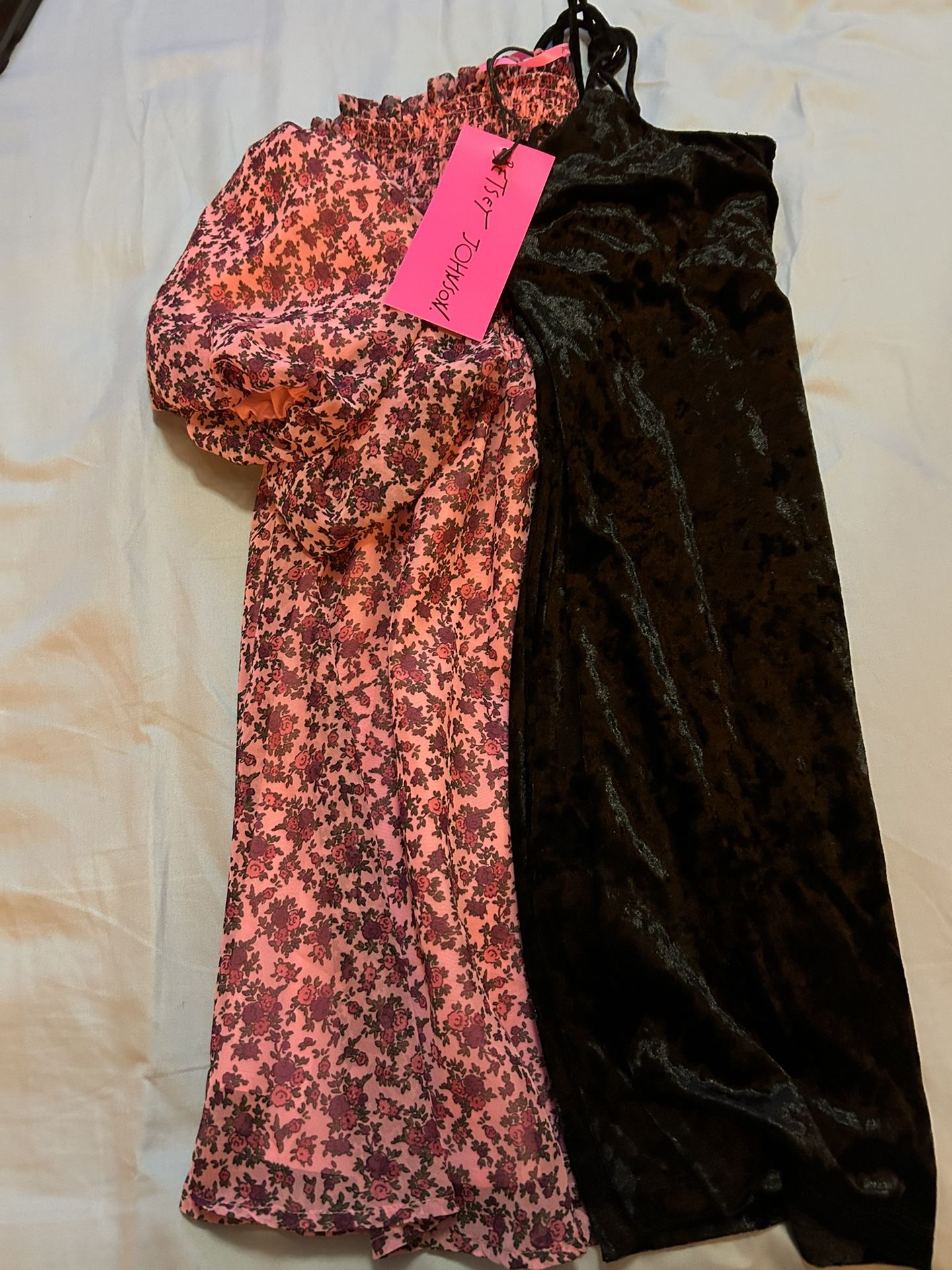 Women’s Clothes