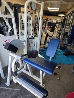 Cybex Classic Leg Extension Commercial Gym Equipment Exercise Fitness Weight Machine