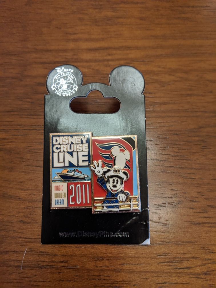 Disney Cruise line Magic, Wonder and Dream 2011 pin with Mickey mouse