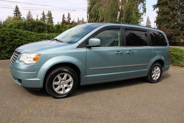 2010 Chrysler Town & Country