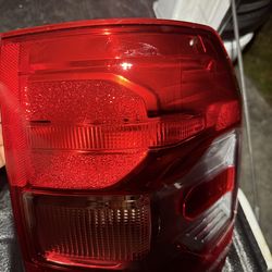 SET OF 2 Ford Maverick Halogen OEM TAILLIGHT SET