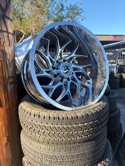 Fuel wheels 8x180 24x14