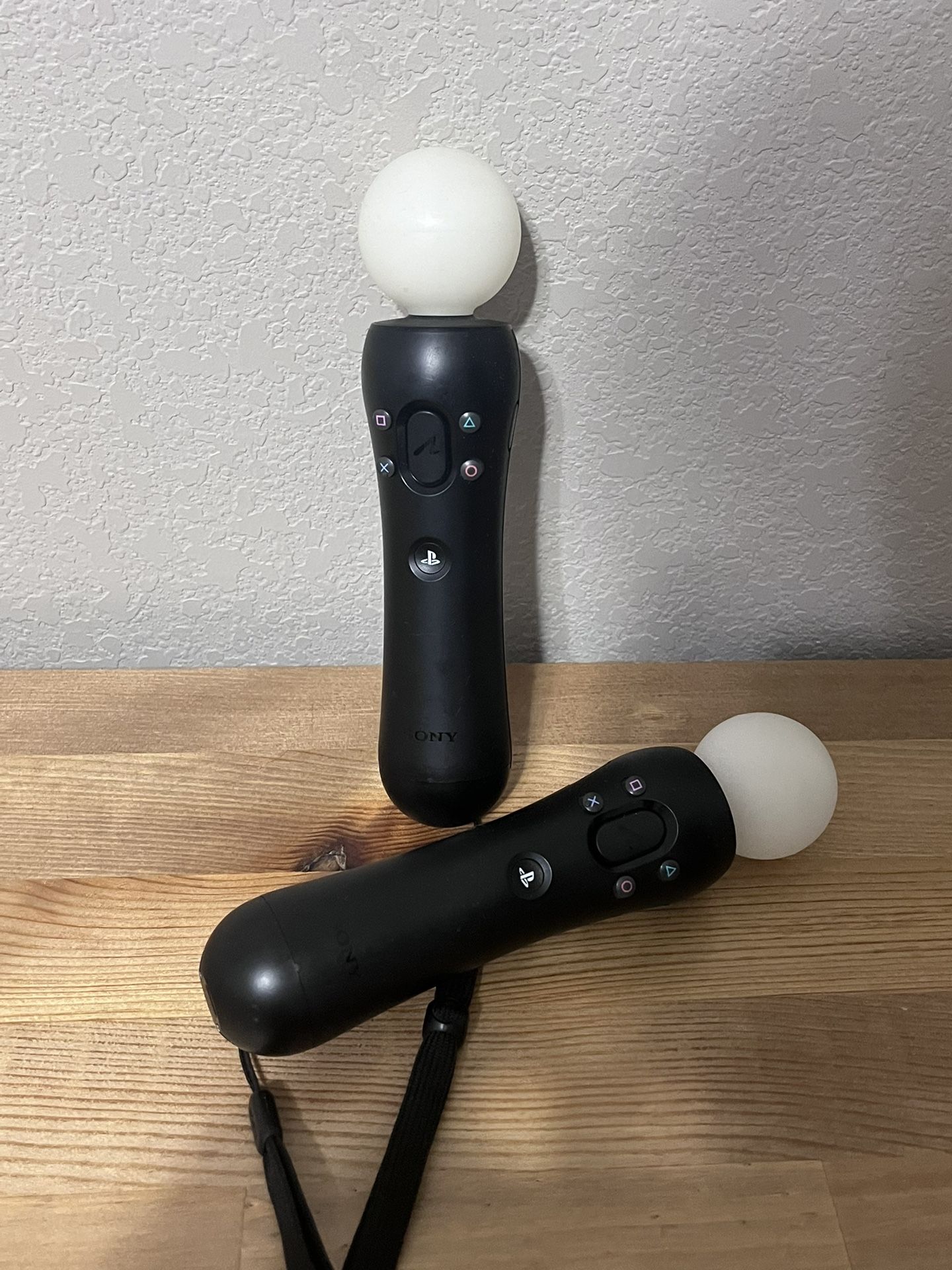 Sony PlayStation Move Controllers (PS4 Era) - Set of 2 - Tested & Working