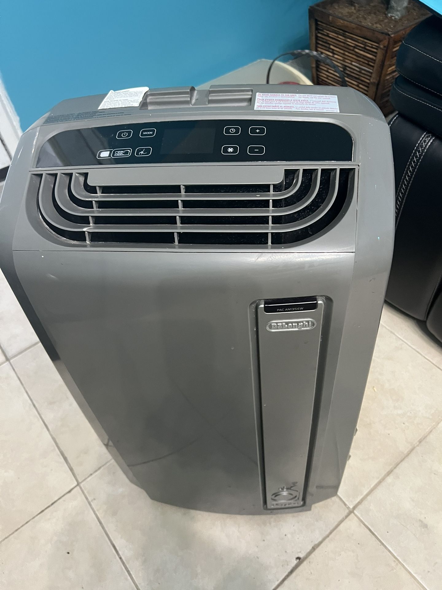DeLonghi 3-in-1 Portable Air Conditioner, Dehumidifier