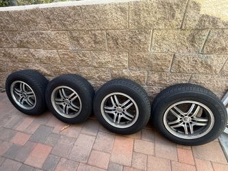 Voxx 15x7 wheels and tires.  5x114.3 / 5x100 multi bolt pattern