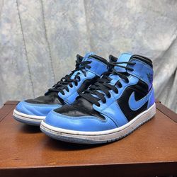 Size 11 - Jordan 1 mid university blue