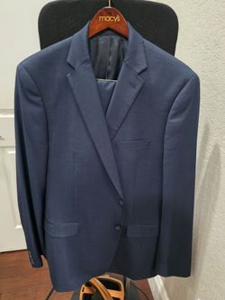 Calvin Klein Suit – Excellent Condition
