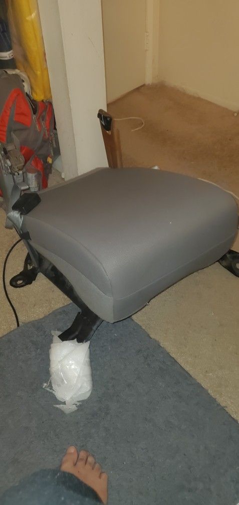 2005 F250 Jump Seat Center Console 