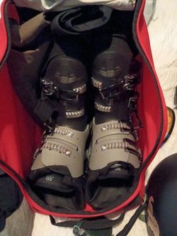 Ski Boots with Carry Bag