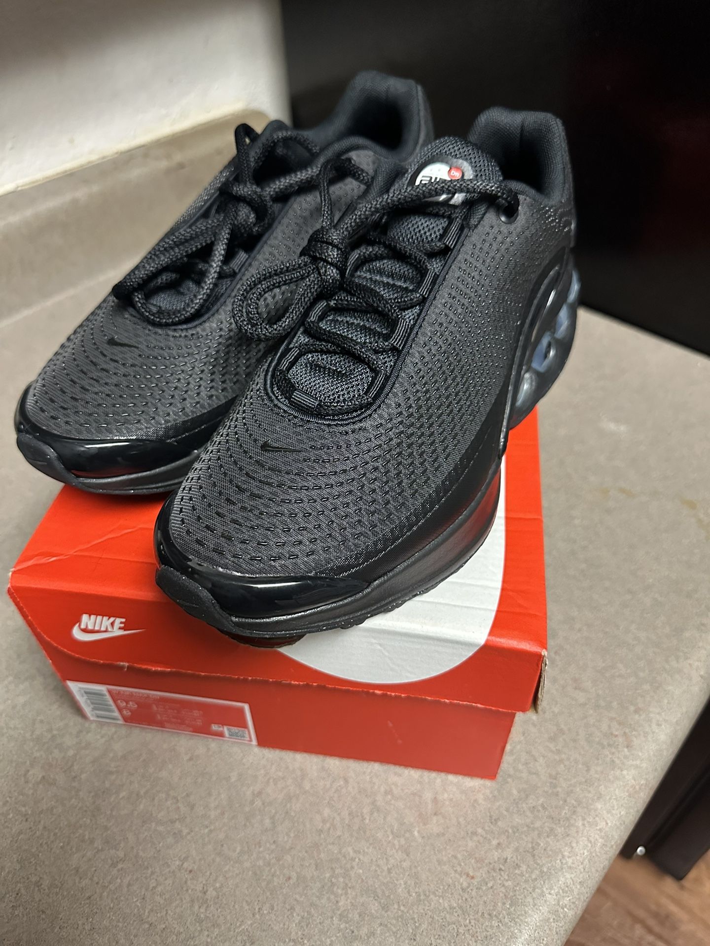 Women’s Nike Air Max Dn 