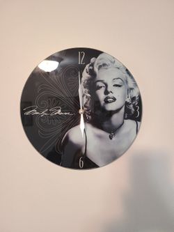Marilyn Clock