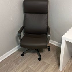 Comfortable Leather Office Chair