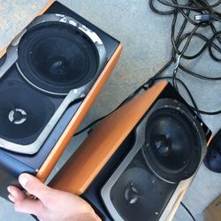 Edifier S2000 PRO 124w (50/60hz)