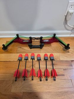 Zing Hyper Strike Toy Bow and Arrow Set