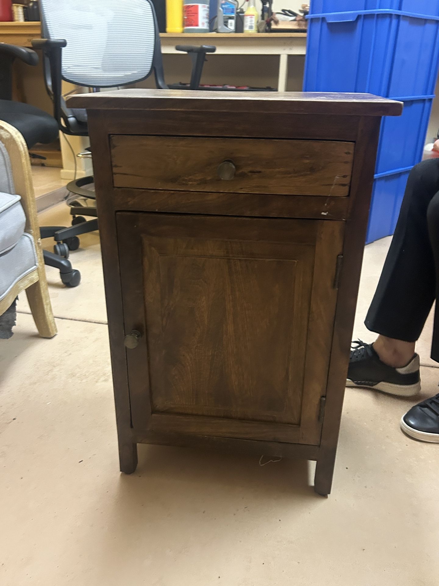 Side Table/ Nightstand