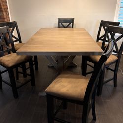 Kitchen Table And Chairs 