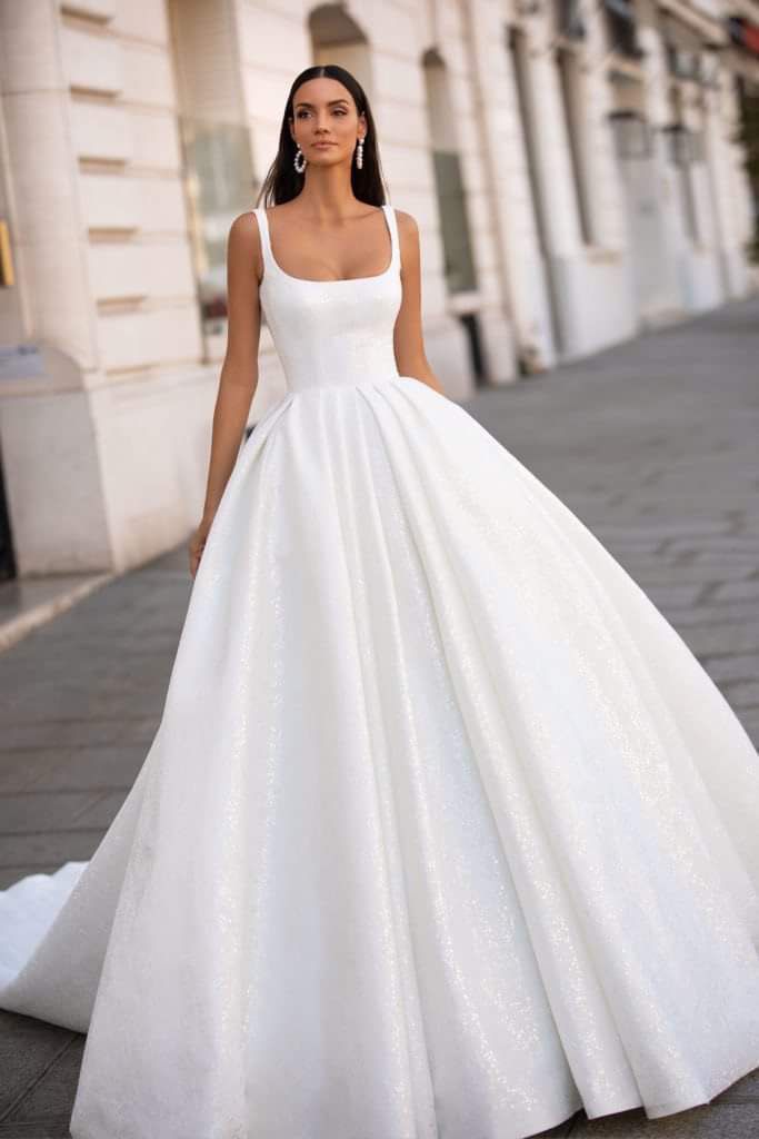 Milla Nova Gabrielle Princess Wedding Gown Dress Size 8 US, 38-40 EU