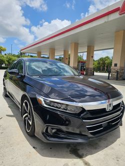 2021 honda accord hybrid. Financing available