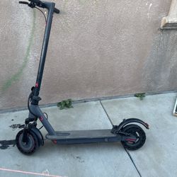 Qlaway Eletric Scooter Torato Cable Dosent Work