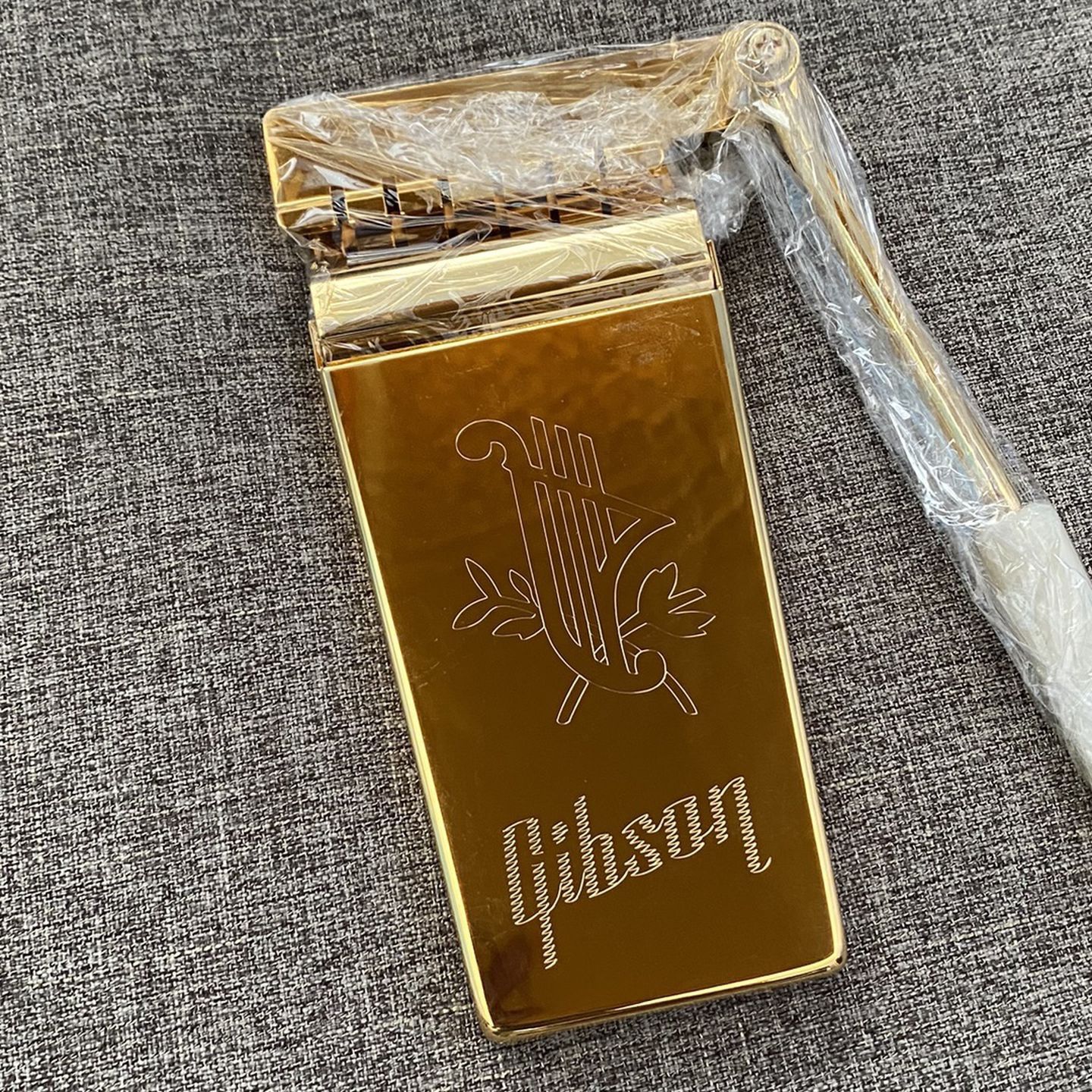 Gibson Vibrola Maestro Lyre Gold Tailpiece RIGHT HANDED for Sale