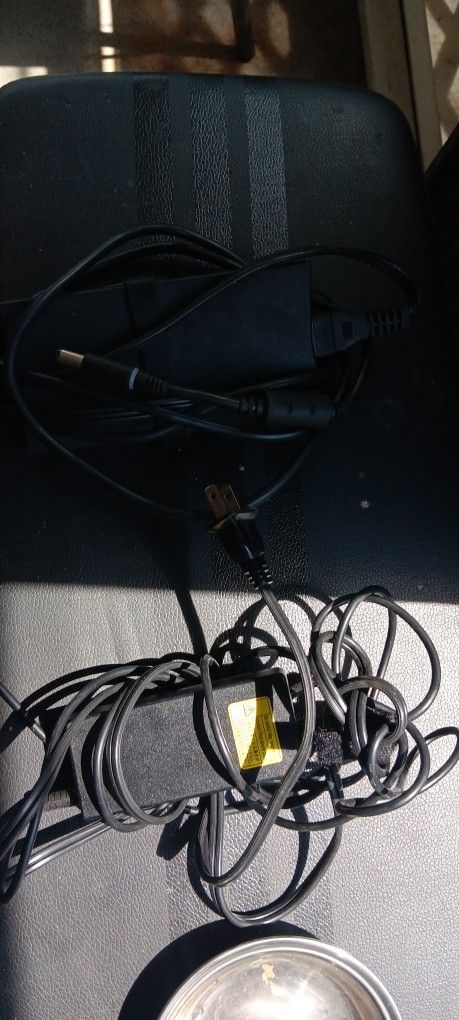 Toshiba & Dell Laptop Chargers