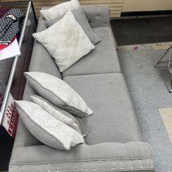 Sofa Grey Cloth Good Condition   Pick Up Only 