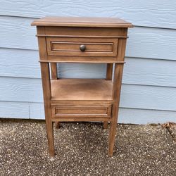 End Table/nightstand
