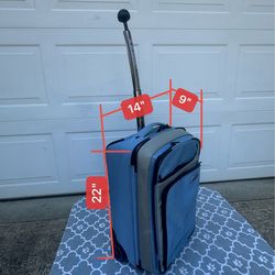 22" International renowned Swiss🇨🇭 brand luggage box