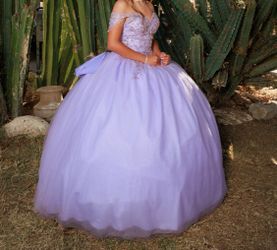 Quinceanera Dress & Bouquet