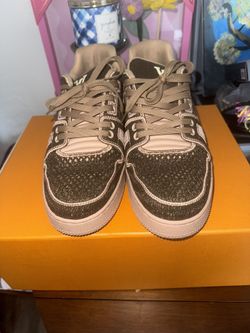 Lv Trainer Sneakers