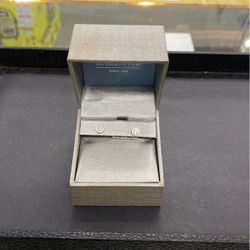 14KT WHITE GOLD DIAMOND EARRINGS