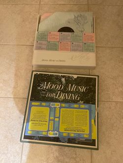Vintage Reader's Digest "Mood Music for Dining" box set containing 10 vinyl LP records