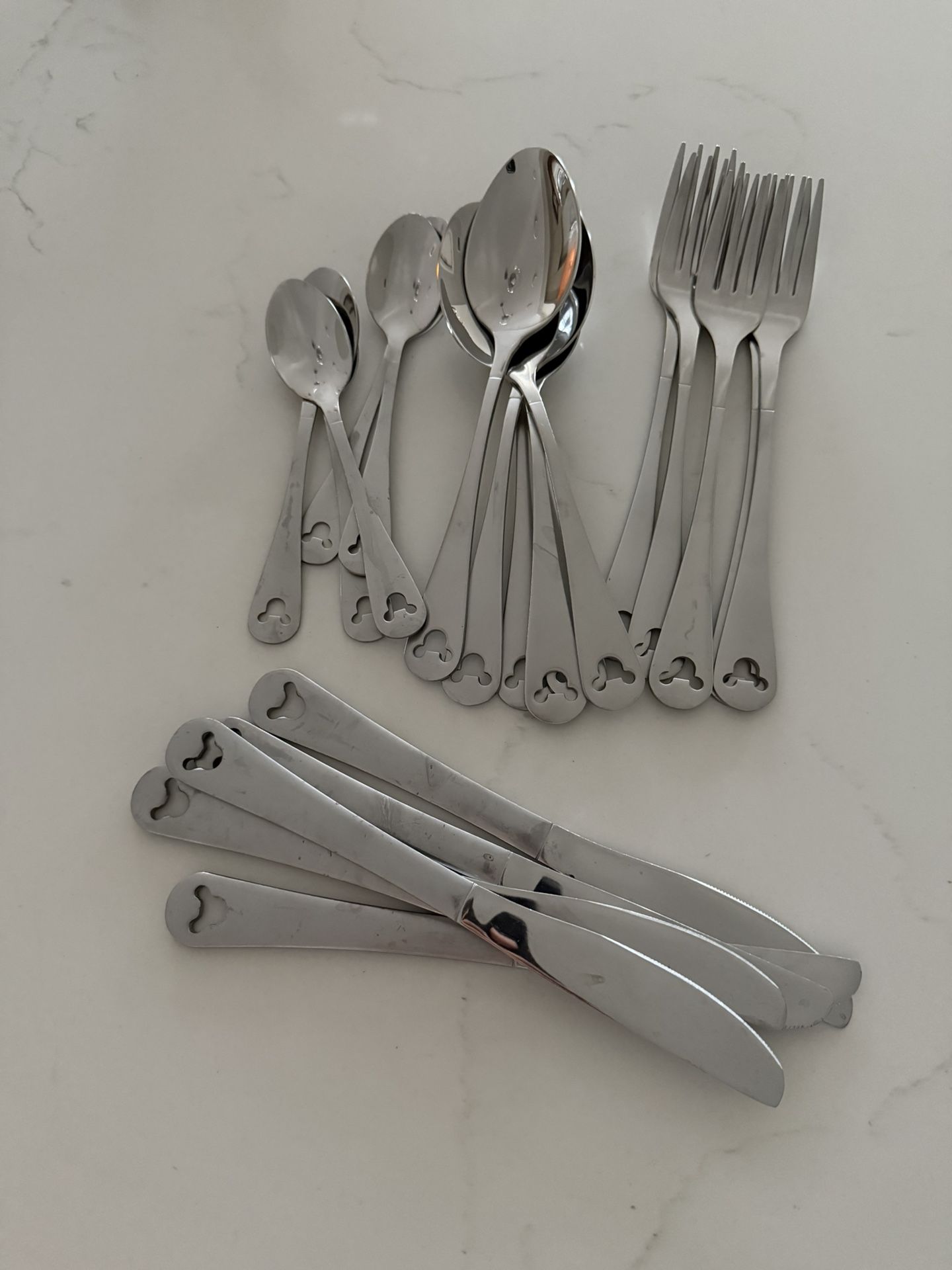 Silverware Set