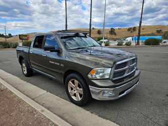 2012 RAM 1500 BIG HORN CREW CAB,4X4!CLEAN TITLE,SMOG,5.7L V8 HEMI,2027 OCT TAGS