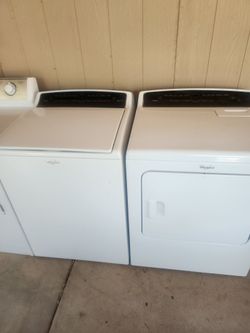 Washer And Dryer Electric Whirlpool cabrio can̈on size Capacity Plus Tub Whit Warranty $500 delivery available