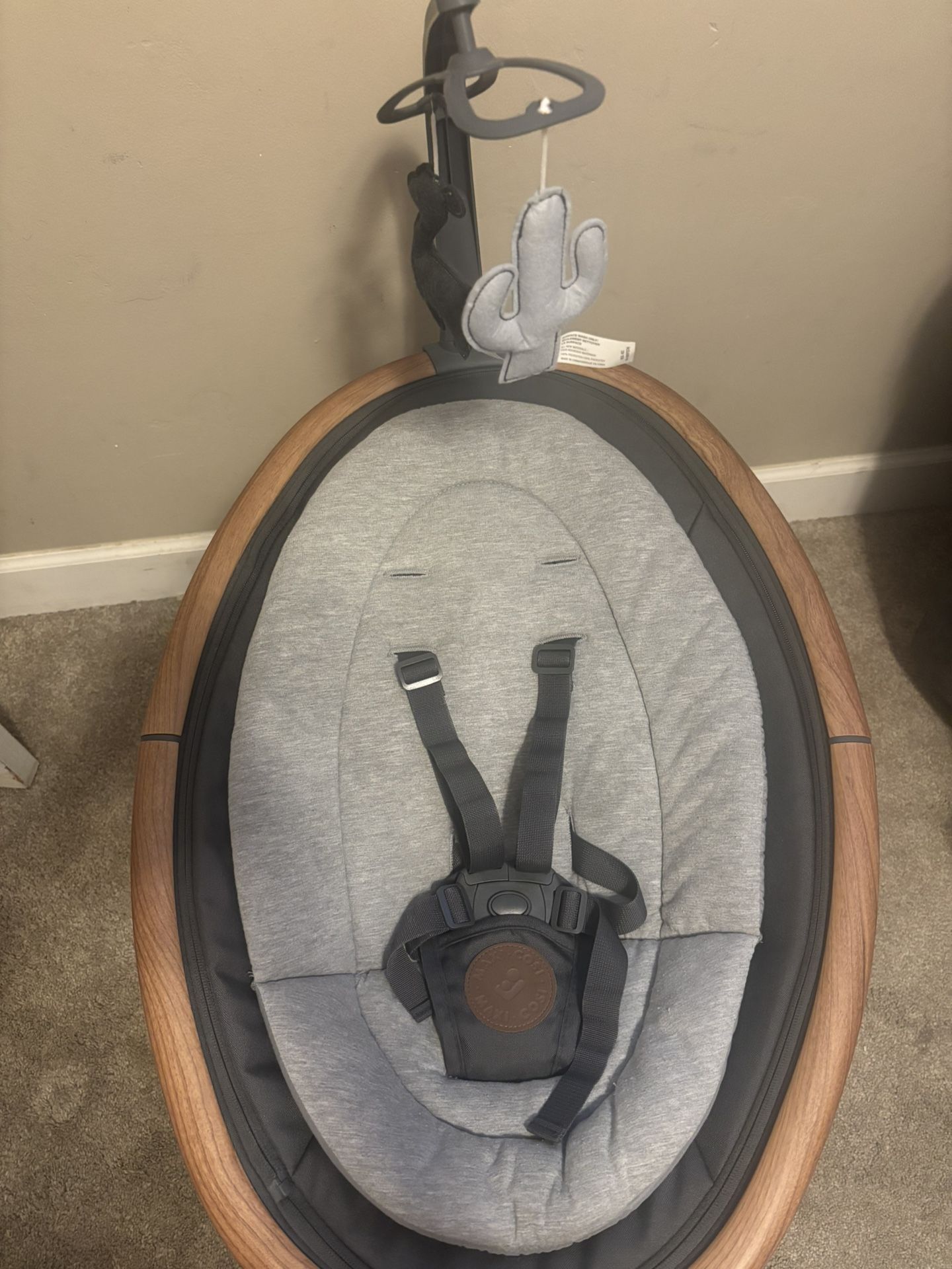 Gray Maxi-cosi Cassia Swing