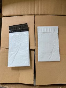 Poly Bubble Mailer 4x8