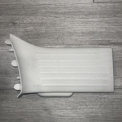 2017-2024 CHRYSLER PACIFICA REAR RIGHT C PILLAR SCUFF PLATE TRIM OEM 5SP26PD2AF