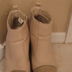 Shoe Boots W/ Beaded Toes