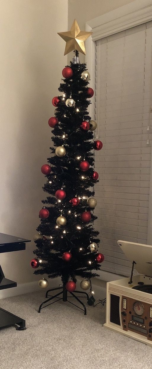 Slim Christmas Tree (Black 7FT) 