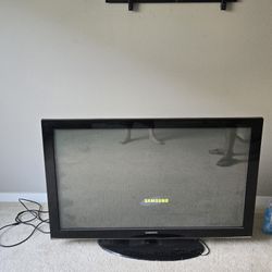 Sofa + TV + Dining Table 