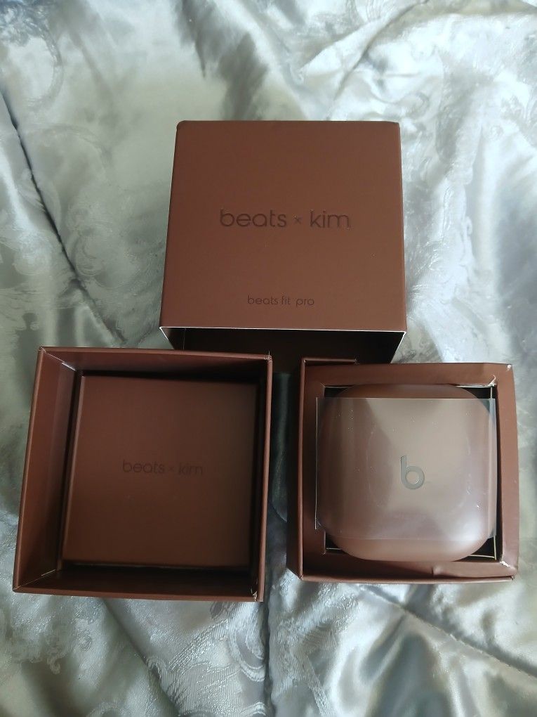 Kim X Beats fit pro headphones/earbuds Kim Kardashian.