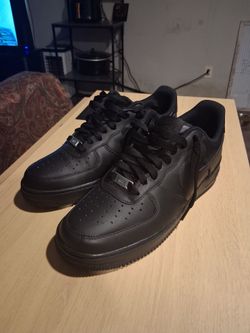 Nike Air Force 1 Low Triple Black Sneakers