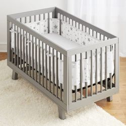 BreathableBaby Breathable Mesh Crib Liner – Classic Collection – Star Light 